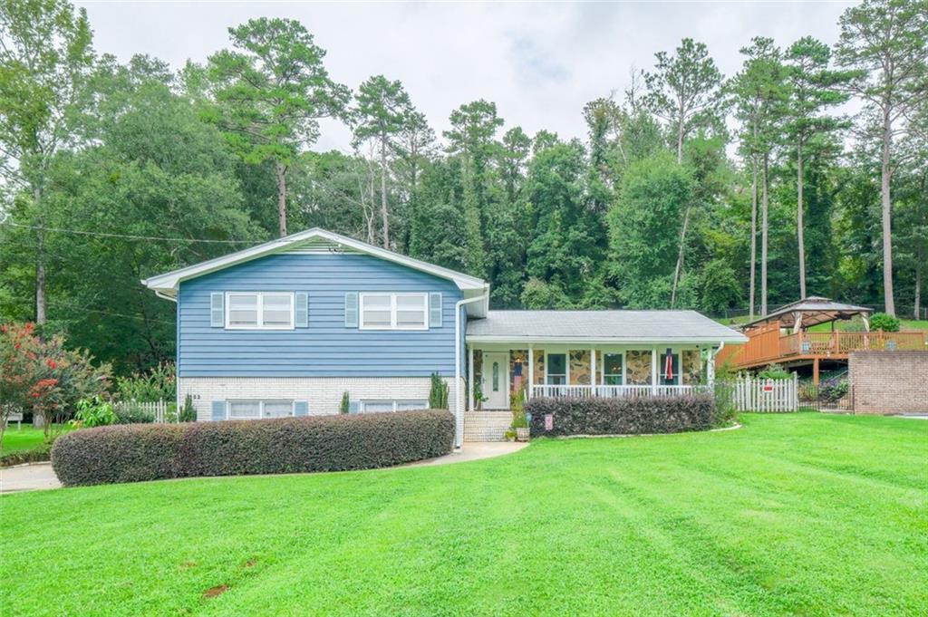 1553 Sultan Ln., Riverdale, GA 30296