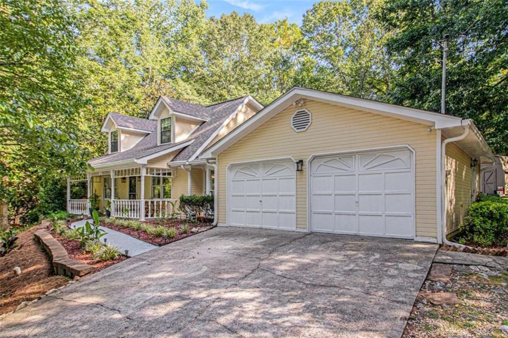 340 Oak St., Fayetteville, GA 30215