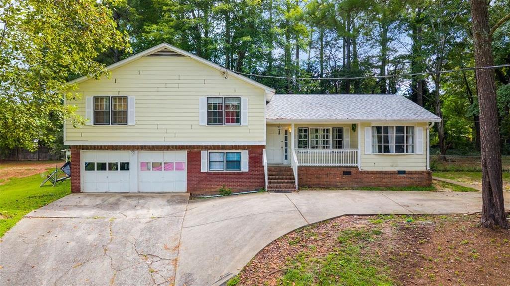 1209 Carriage Tr., Norcross, GA 30093