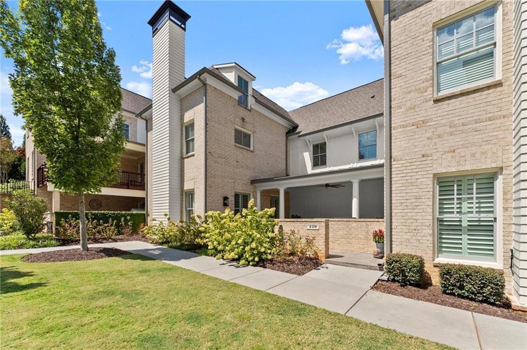 430 Clover Ct., Roswell, GA 30075