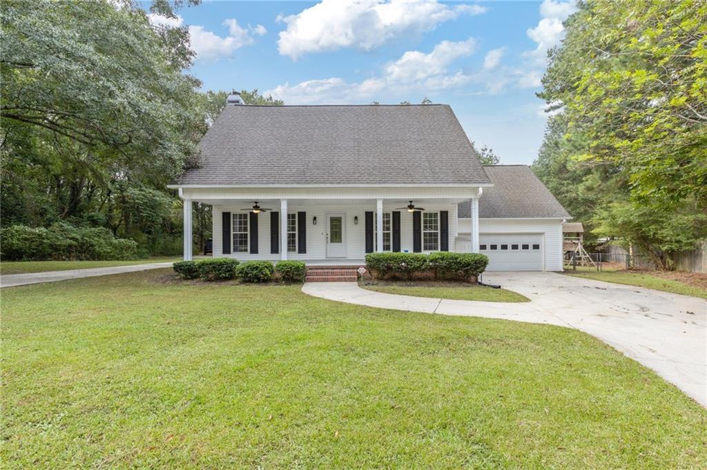 229 Covington St., Loganville, GA 30052
