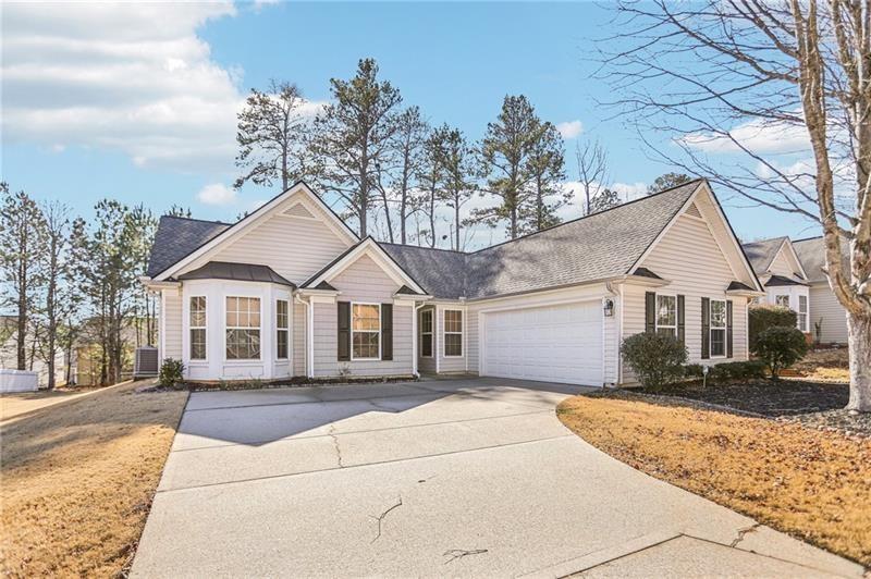334 Hunterian Pl., Newnan, GA 30265