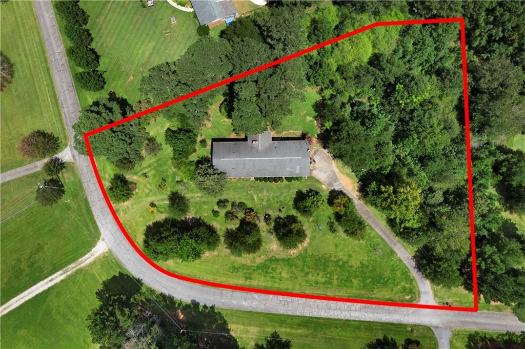 595 Ridgeway Rd., Covington, GA 30014