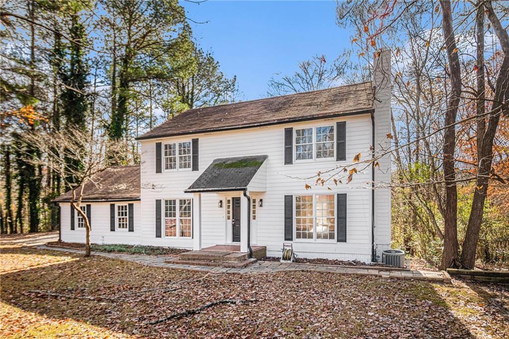 7935 Sweetwater Dr., Douglasville, GA 30135
