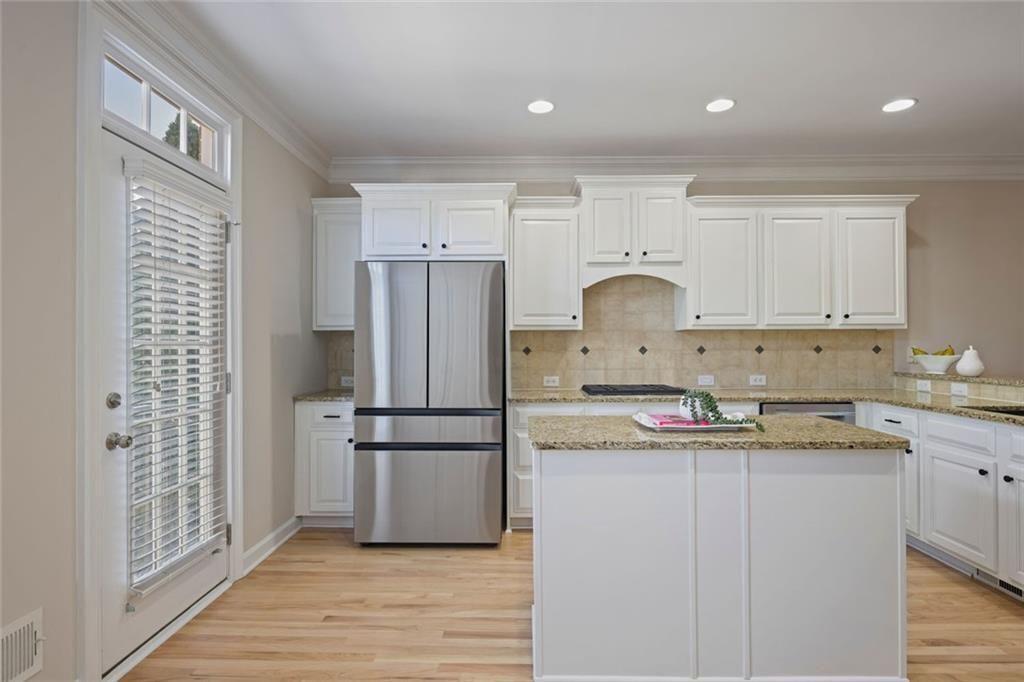 478 Vinings Estates Dr., Smyrna, GA 30126