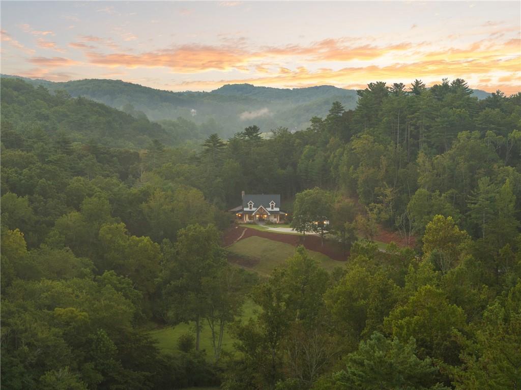 4864 Black Mountain Rd., Dahlonega, GA 30533