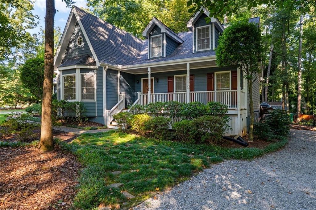 2165 Robin Hood Tr., Cumming, GA 30040