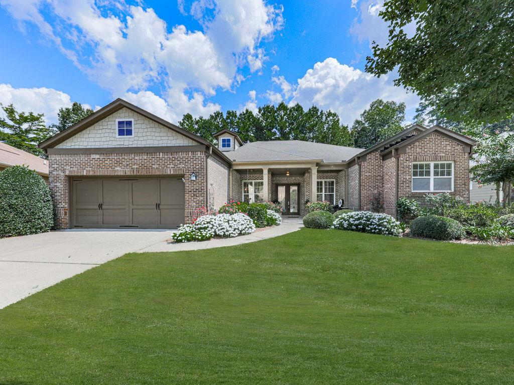 405 Larkspur Dr., Canton, GA 30114