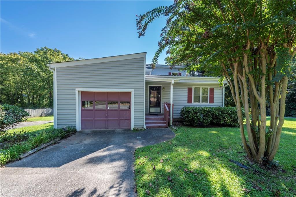 60 Mcwhorter St., Jasper, GA 30143