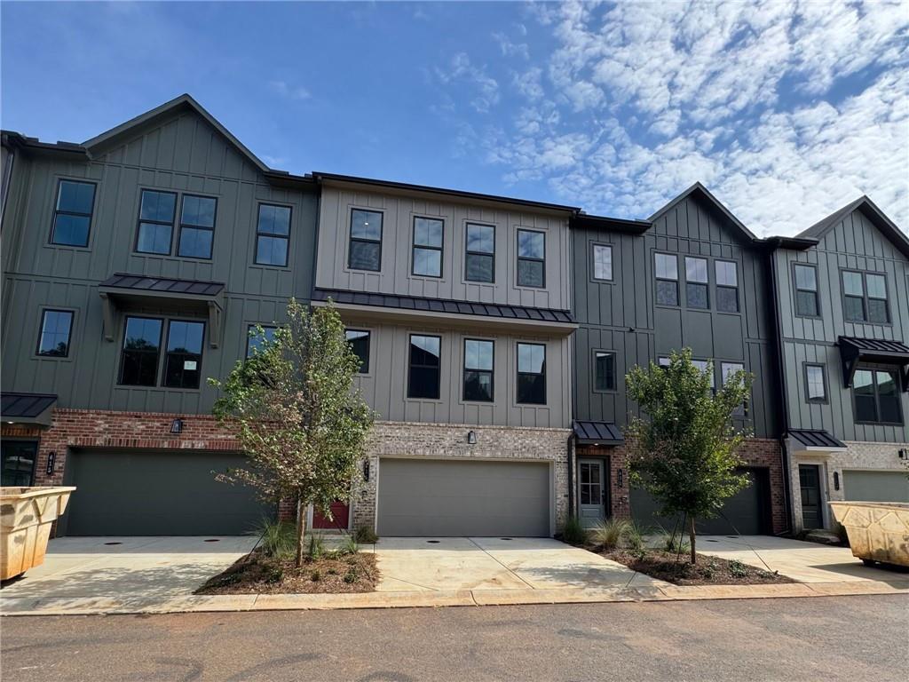 625 Firefly Cir. #36, Alpharetta, GA 30009