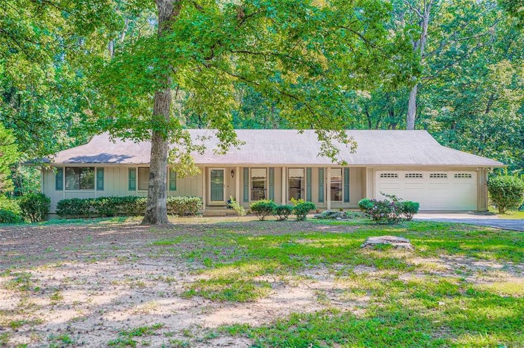 1237 Heritage Hills Cir., Snellville, GA 30078