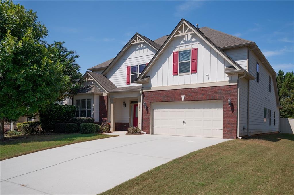 130 Thrushwood Dr., Fayetteville, GA 30215