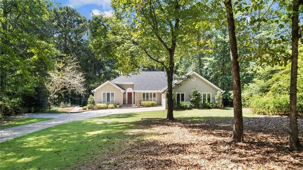 118 Whitfield Run Run, Peachtree City, GA 30269