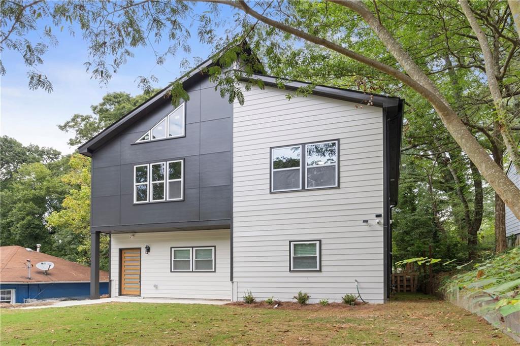 1386 Elizabeth Ave., Atlanta, GA 30310