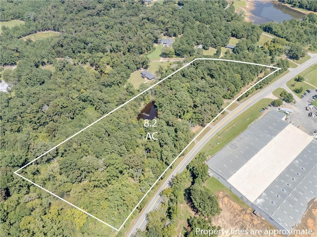 1035 Turkey Mountain Rd., Armuchee, GA 30105