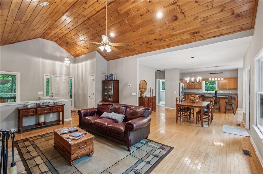 339 Hickory Trail Tr., Big Canoe, GA 30143