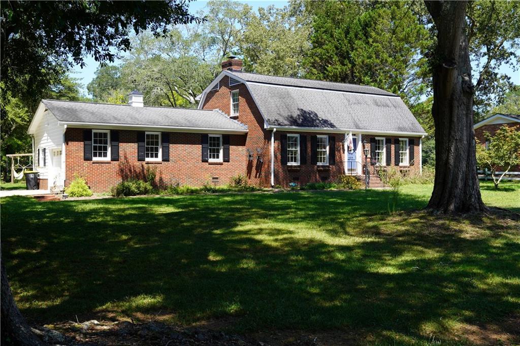 227 W Lakeshore Dr Se, Rome, GA 30161