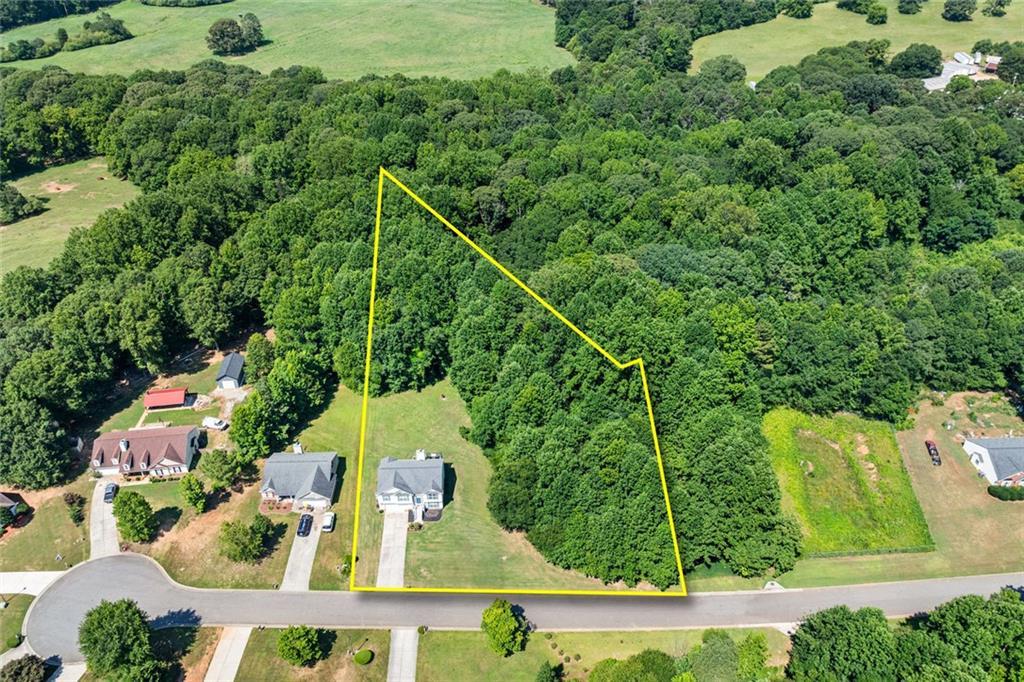 1221 Casper Lane Ln., Winder, GA 30680