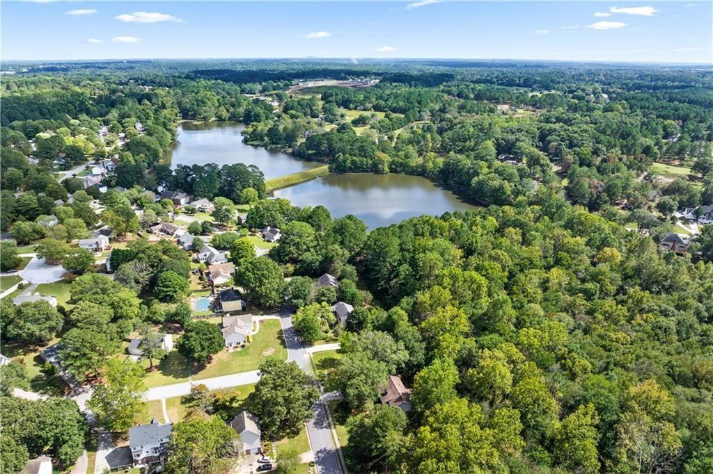 1415 Summit Chase Dr., Snellville, GA 30078
