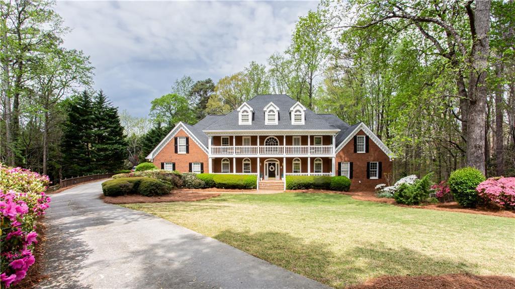 1886 Chedworth Ct., Stone Mountain, GA 30087
