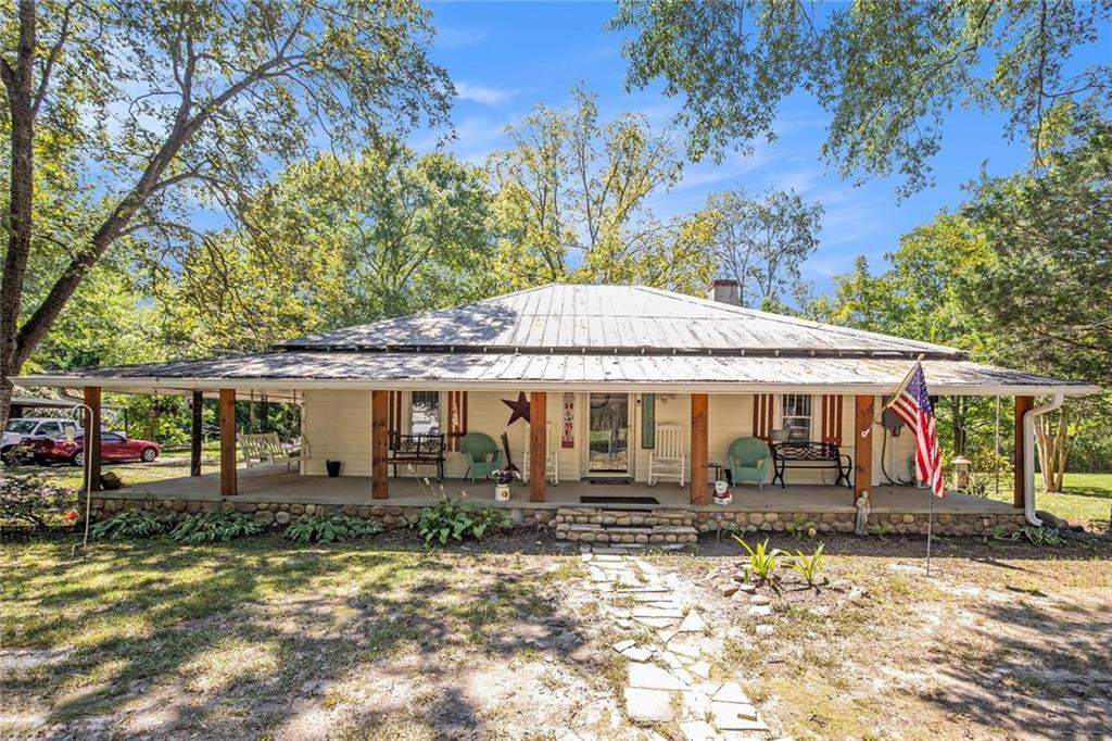 538 Lindsey Lake Rd., Dallas, GA 30157