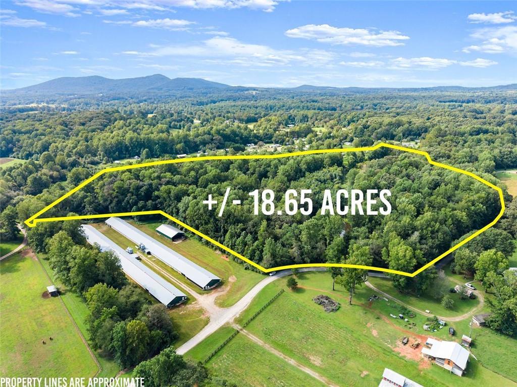 869 Mossy Creek Church Rd., Cleveland, GA 30528