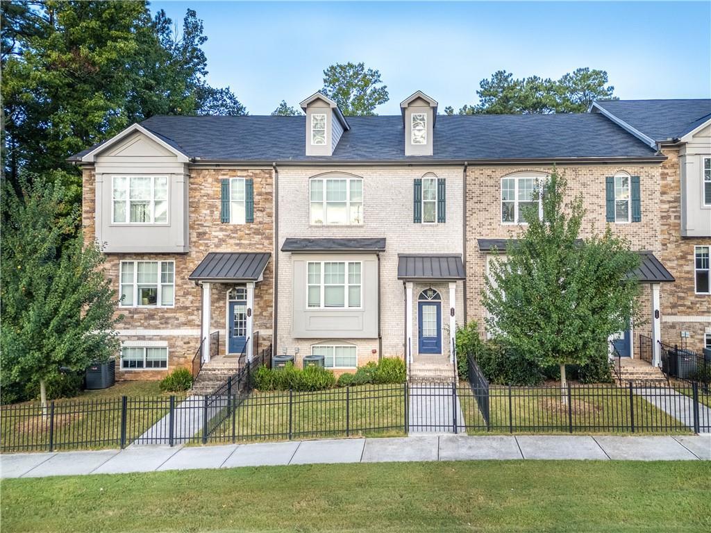 170 Wren Dr., Roswell, GA 30076