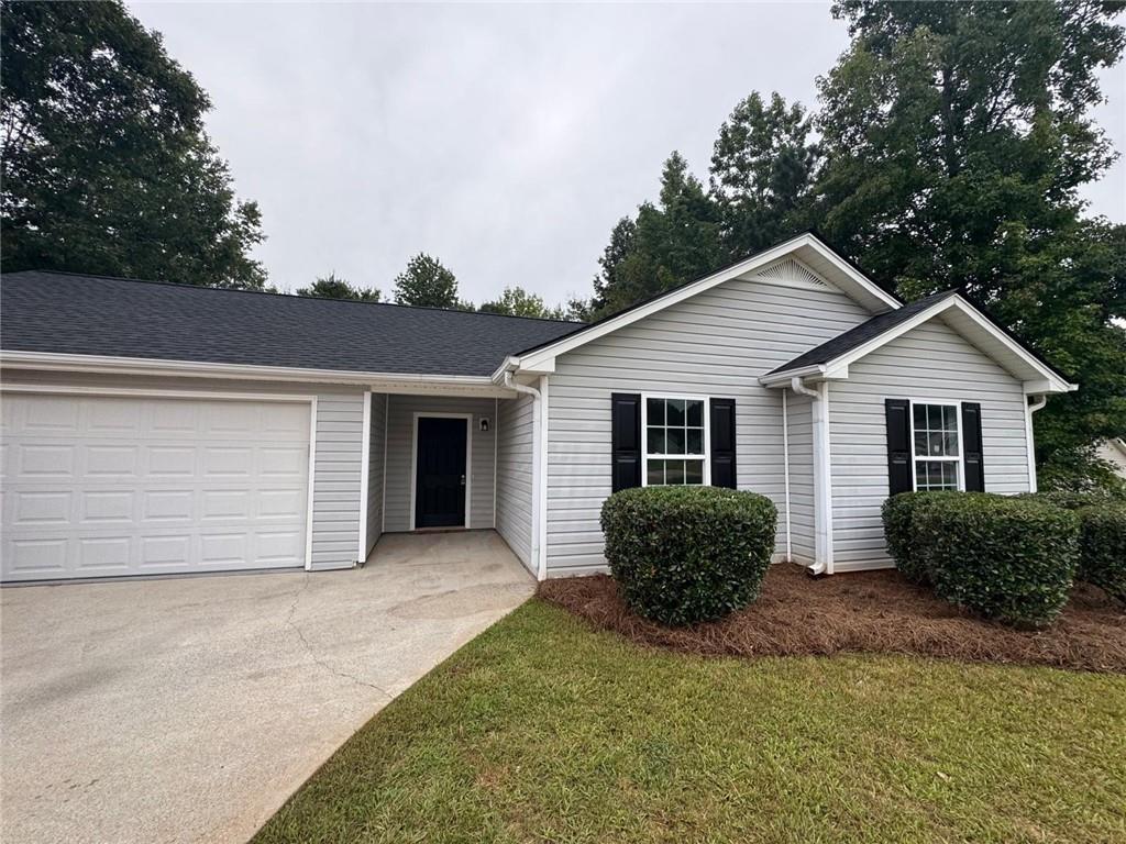 97 Twin Oaks Tr., Dallas, GA 30157
