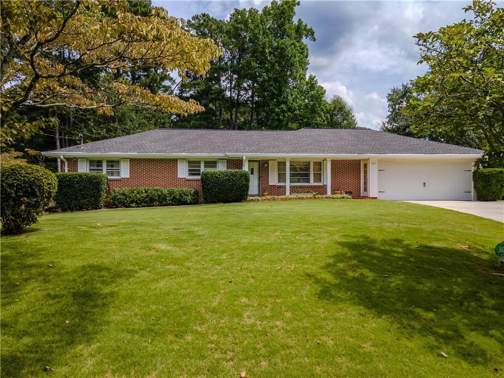 2377 Midvale Cir., Tucker, GA 30084