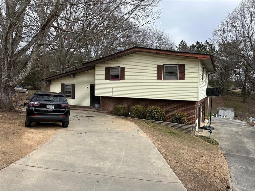 2195 Wilson Rd., Conyers, GA 30012