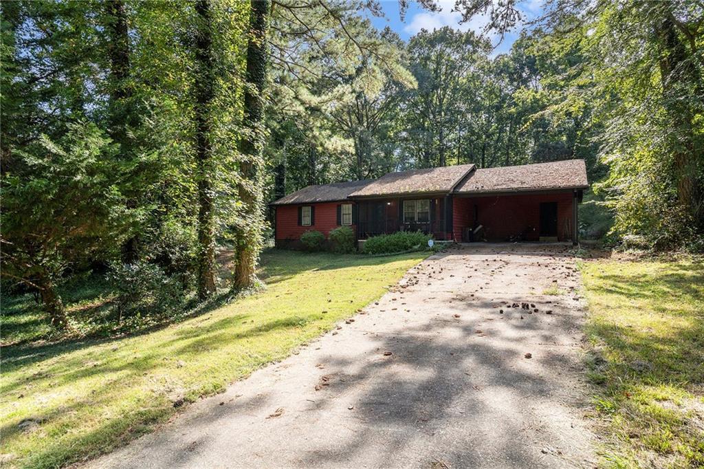 214 Hemlock Dr., Stockbridge, GA 30281