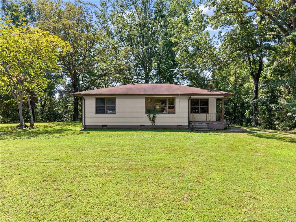 4938 Old Cornelia Hwy., Lula, GA 30554