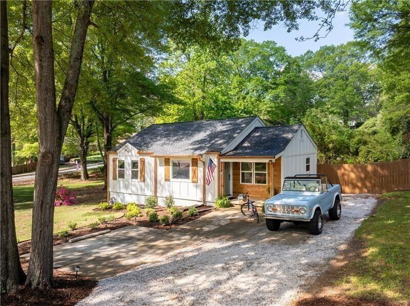 2086 Harold Ave., Smyrna, GA 30080