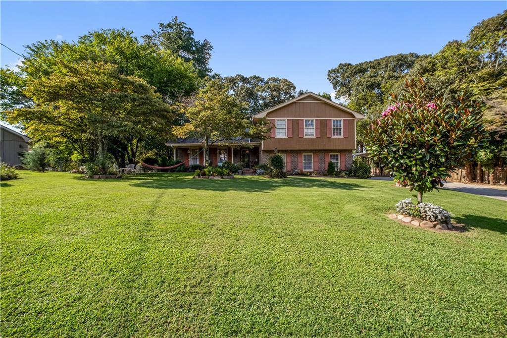 1721 Driftwood Pl., Snellville, GA 30078