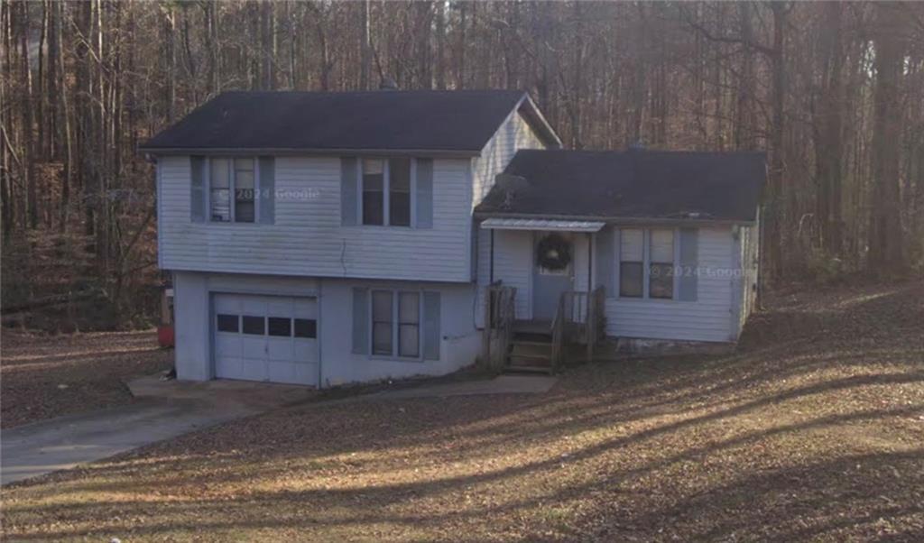 3006 Blake Ct., Douglasville, GA 30135