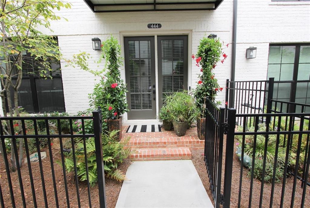 444 Burton Dr., Alpharetta, GA 30009