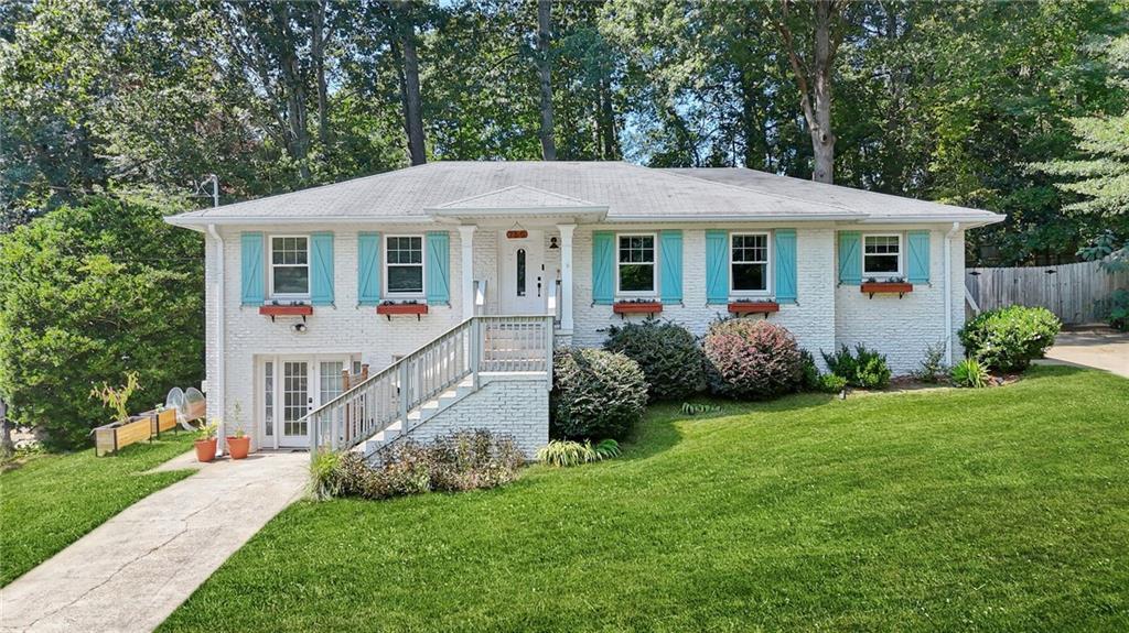 765 Linnwood Ct., Smyrna, GA 30080