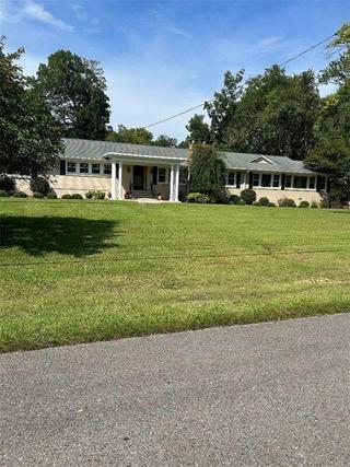 New Homes For Sale This Week That Attend East Central Elementary School: August 29th to September 4th
