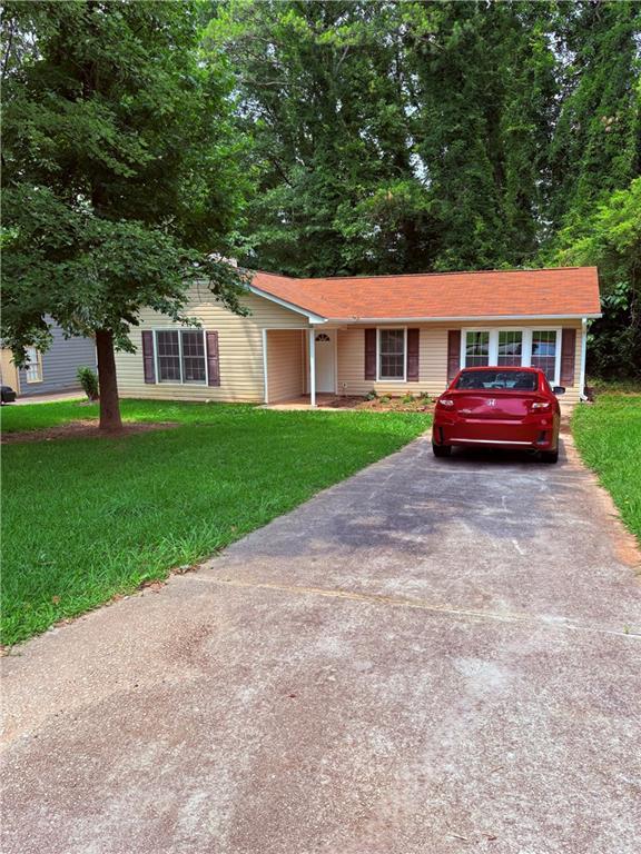 6103 Chaseland Dr., Rex, GA 30273