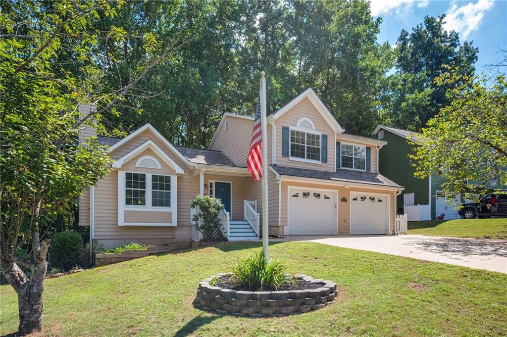 706 Rose Creek Bluff, Woodstock, GA 30189