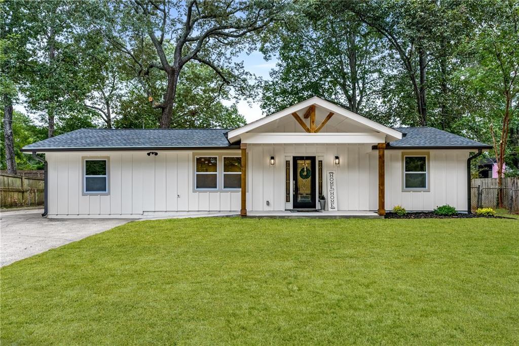 2740 Ivanhoe Ln., Smyrna, GA 30082