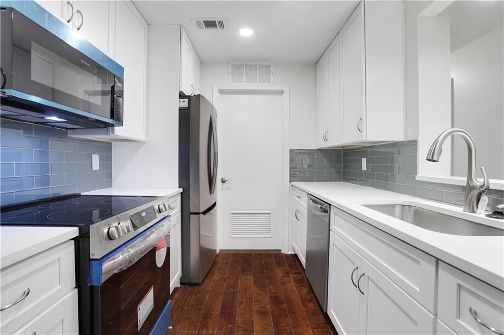 1308 Mcclelen Way, Decatur, GA 30033