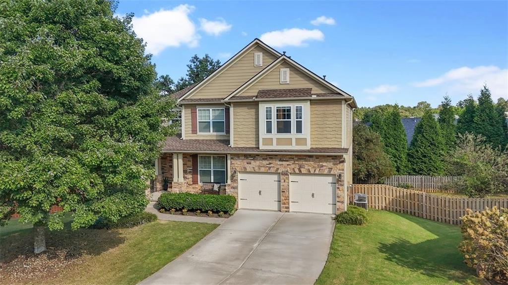422 N Hampton Tr., Canton, GA 30115