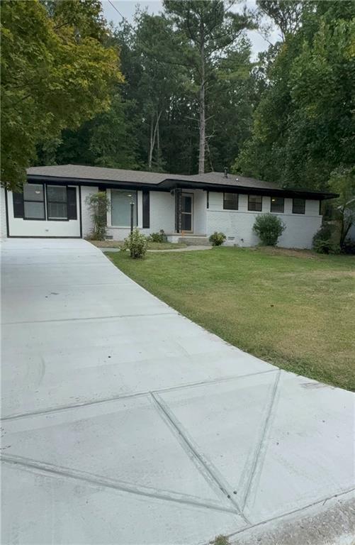 6050 Ledgewood Dr., Forest Park, GA 30297