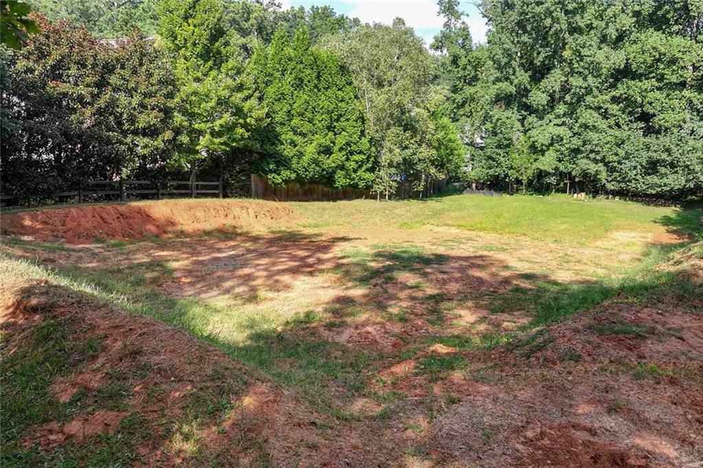 383 Westside Dr., Roswell, GA 30075