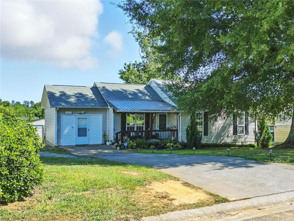 120 Fieldcrest Dr., Calhoun, GA 30701