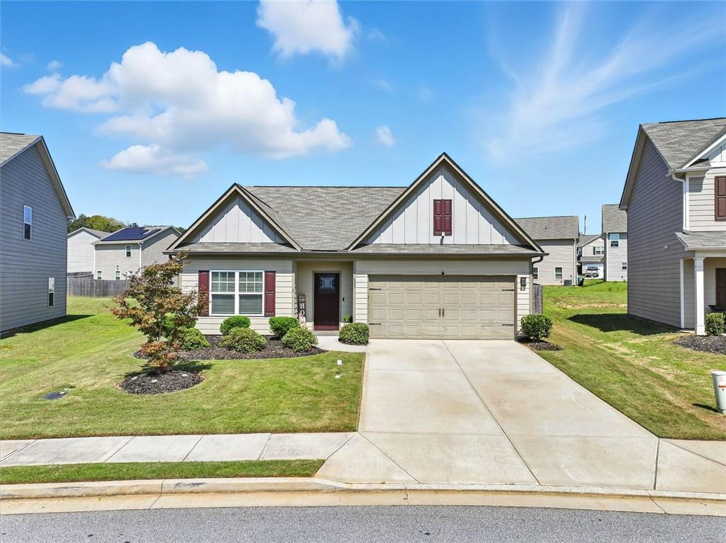 803 Walnut Creek Cir., Pendergrass, GA 30567