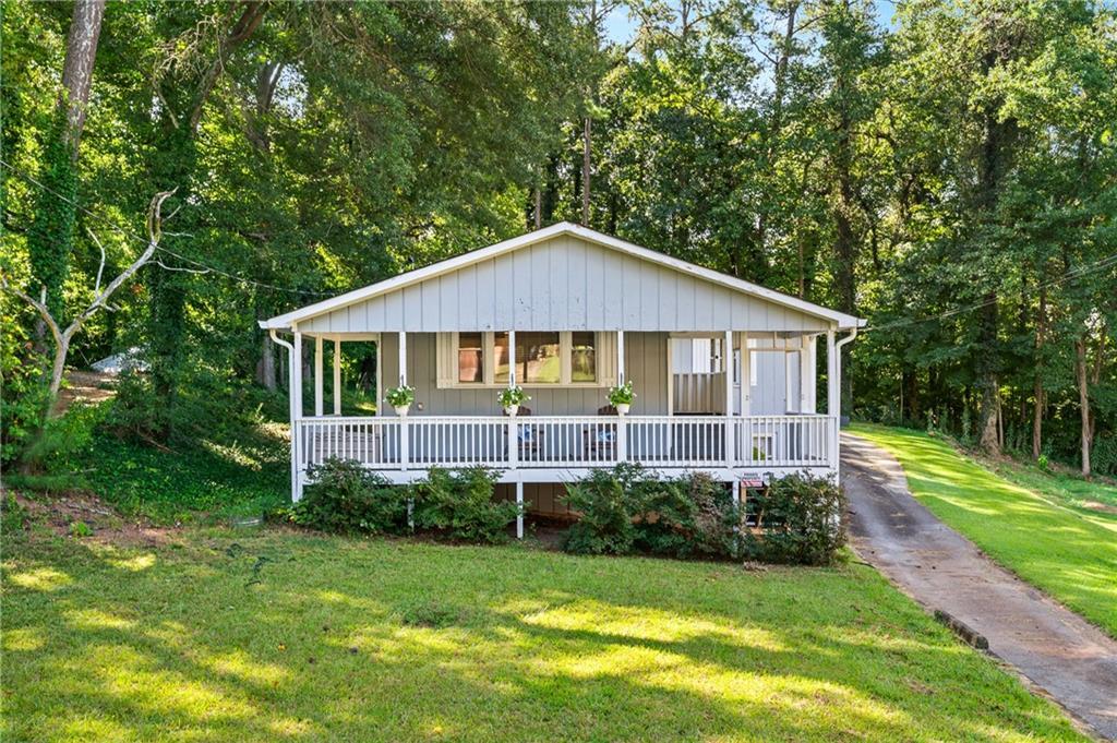 1722 Crestridge Dr., Marietta, GA 30067