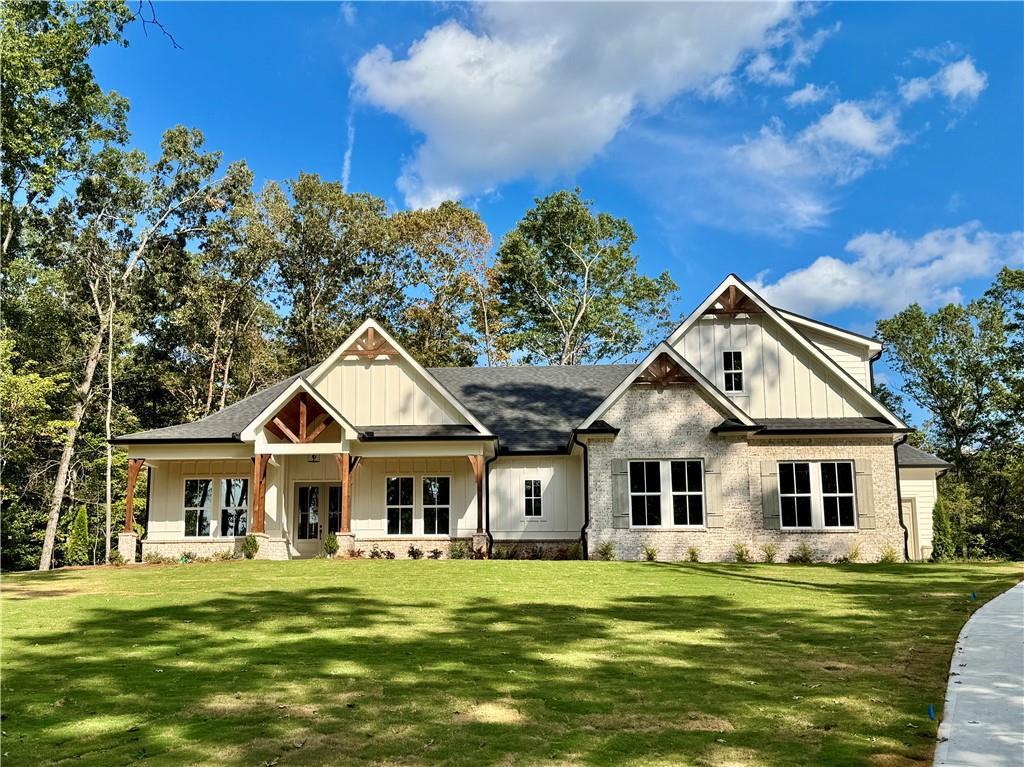 123 Stillwater Ln., Dawsonville, GA 30534