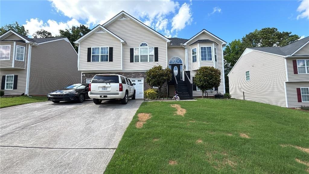 645 Amberwood Dr., Villa Rica, GA 30180